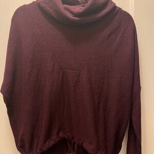 Express Women's Purple Sweater